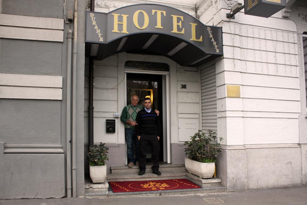Lux Hotel Durante Milão Exterior foto
